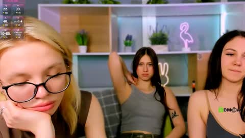 arianaa_cat online show from 03-02-26, 03:41