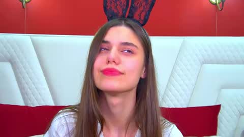 Snapshot of arianaallens chatting on 11-08-25, 06:46 Ariana online show from 11-08-25, 06:46