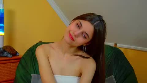 Snapshot of arianaallens chatting on 11-12-25, 06:47 Ariana online show from 11-12-25, 06:47