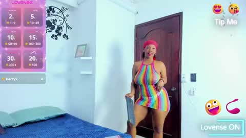 Snapshot of arianacontee chatting on 12-02-25, 01:05 Andrea online show from 12-02-25, 01:05