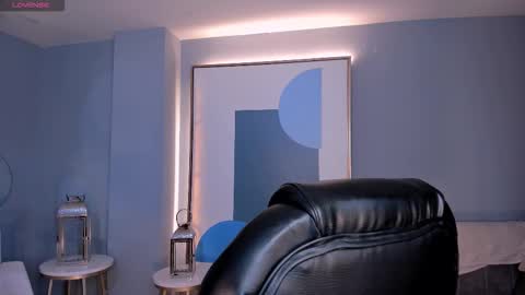 Ariana Dumont online show from 10-15-25, 11:43