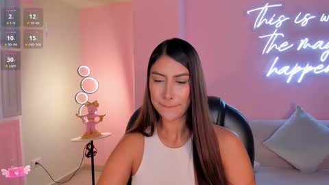 Ariana Dumont online show from 11-05-25, 11:43