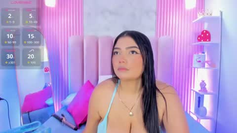 Snapshot of arianarougee chatting on 06-21-26, 11:46 ArianaRougee online show from 06-21-26, 11:46
