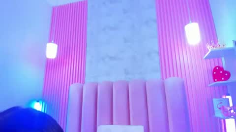 Snapshot of arianarougee chatting on 07-17-26, 04:08 ArianaRougee online show from 07-17-26, 04:08