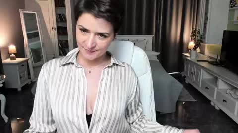 Ana online show from 02-11-25, 01:30