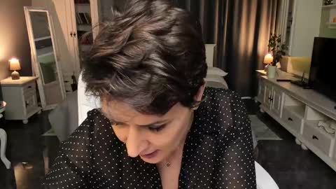 Ana online show from 02-17-25, 12:27