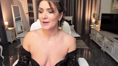 Ana online show from 12-01-25, 02:00