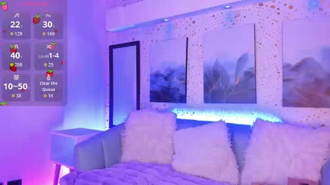 Snapshot of arianasantana chatting on 09-10-25, 12:49 Ari online show from 09-10-25, 12:49