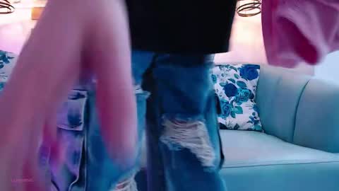 Snapshot of arianasantana chatting on 10-05-25, 12:58 Ari online show from 10-05-25, 12:58