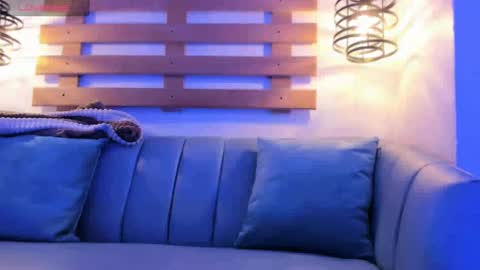 Snapshot of arianasantana chatting on 10-07-25, 01:08 Ari online show from 10-07-25, 01:08