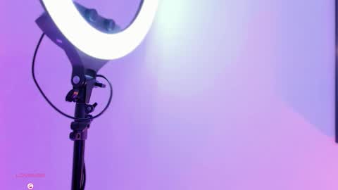 Snapshot of arianasantana chatting on 10-13-25, 12:49 Ari online show from 10-13-25, 12:49