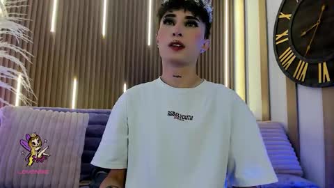 Snapshot of arianasantana chatting on 11-21-25, 01:21 Ari online show from 11-21-25, 01:21