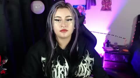 help me 100 hands up my OF is Free  online show from 07-11-26, 12:24