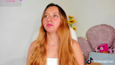 Snapshot of arianna_gren chatting on 03-05-25, 07:06 Arianna online show from 03-05-25, 07:06