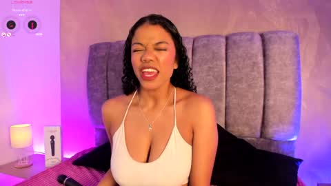 Snapshot of arianna_roxe_ chatting on 06-06-26, 05:45 arianna_roxe_ online show from 06-06-26, 05:45
