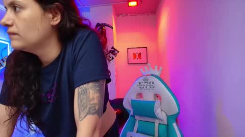 arianna_sweeet online show from 10-28-25, 03:43