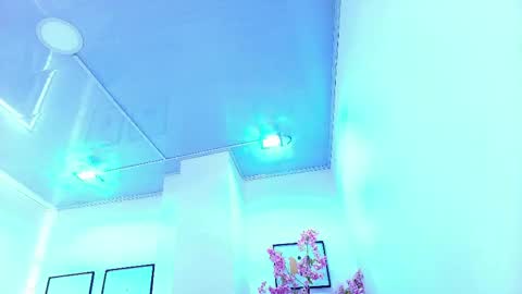 Snapshot of arianna_sweeet chatting on 06-03-26, 03:31 arianna_sweeet online show from 06-03-26, 03:31