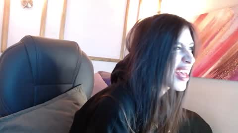 AriannaJames online show from 12-18-25, 11:16