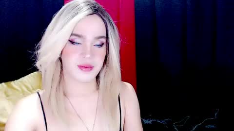 ARIANNE CUMS  online show from 04-15-26, 07:26
