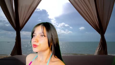 Snapshot of ariarouse chatting on 09-14-25, 10:31 Arianna Rouse online show from 09-14-25, 10:31