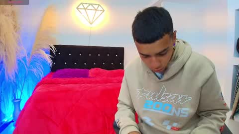 ariatna_andy online show from 04-18-26, 07:58