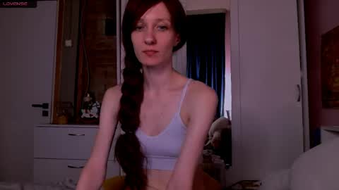 Snapshot of aribluush chatting on 05-27-26, 01:57 aribluush online show from 05-27-26, 01:57