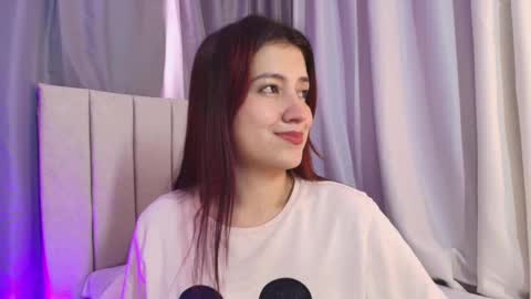 Snapshot of aribrunnet_ chatting on 02-19-25, 01:28 Ari Just Ari online show from 02-19-25, 01:28