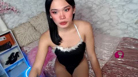 Snapshot of ariedodson chatting on 02-03-25, 11:05 Arie online show from 02-03-25, 11:05