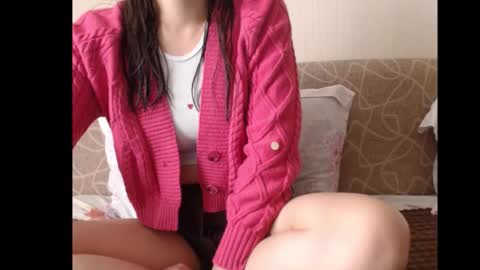 Snapshot of ariel_la chatting on 09-29-25, 07:46 Ariella online show from 09-29-25, 07:46