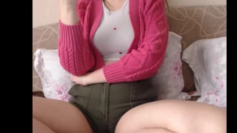 Snapshot of ariel_la chatting on 11-11-25, 08:14 Ariella online show from 11-11-25, 08:14