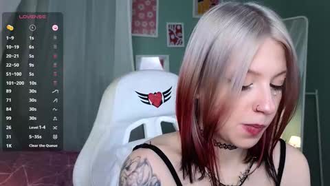 Ariel online show from 02-24-26, 02:59