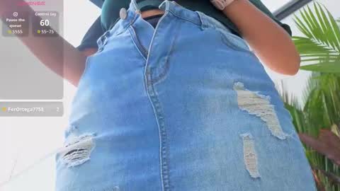 Snapshot of arielblossom____ chatting on 03-03-26, 12:11 arielblossom____ online show from 03-03-26, 12:11