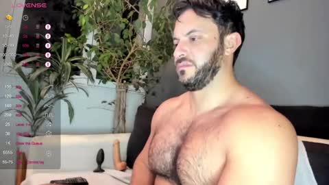 Snapshot of arielenbsas chatting on 12-09-24, 04:12 Ariel online show from 12-09-24, 04:12