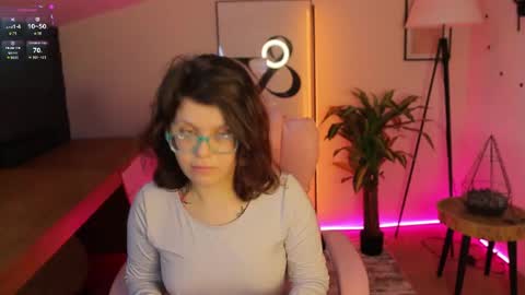 Ariell Mini online show from 05-19-26, 05:36