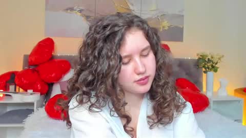 Ariella GTM3  Tue Wed Thu Fri Sat  0400 am-1030pm online show from 02-13-25, 07:24