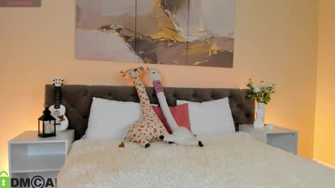 Ariella GTM3  Tue Wed Thu Fri Sat  0400 am-1030pm online show from 10-21-25, 01:17