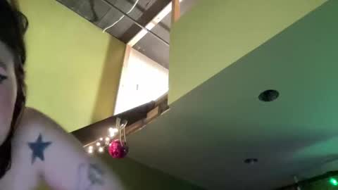 ariel  colin when hes here online show from 03-11-26, 04:51