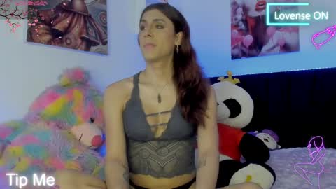 Snapshot of arii_scorpion chatting on 05-13-26, 10:17 Ariana Forero ---- independet model online show from 05-13-26, 10:17
