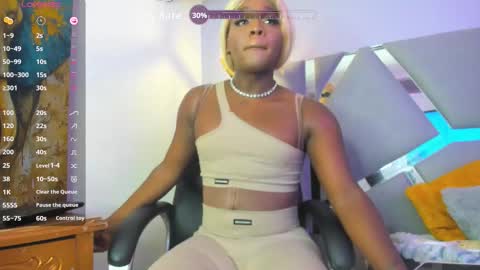 Snapshot of arii_xxx chatting on 09-18-25, 07:49 ari 3 online show from 09-18-25, 07:49