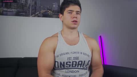 Snapshot of arilass chatting on 11-22-25, 07:40 A n g e l f r o m H e l l online show from 11-22-25, 07:40