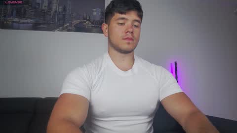 Snapshot of arilass chatting on 12-18-25, 07:25 A n g e l f r o m H e l l online show from 12-18-25, 07:25