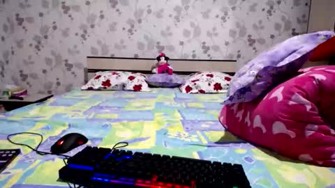 Snapshot of arinadols23 chatting on 03-24-26, 11:21 Arina online show from 03-24-26, 11:21