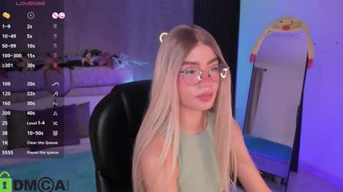 Ari  online show from 12-19-25, 09:11