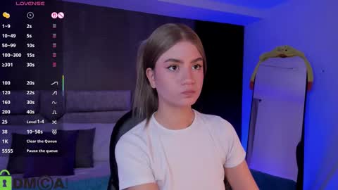 Ari  online show from 01-10-26, 01:40