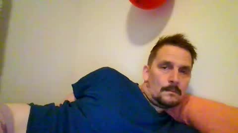 Snapshot of ariparikrigsmann chatting on 02-16-25, 04:53 ariparikrigsmann online show from 02-16-25, 04:53