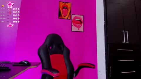 arisha_davis online show from 12-04-24, 07:45