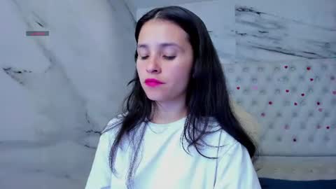 arisha_lee2 online show from 07-08-26, 06:45