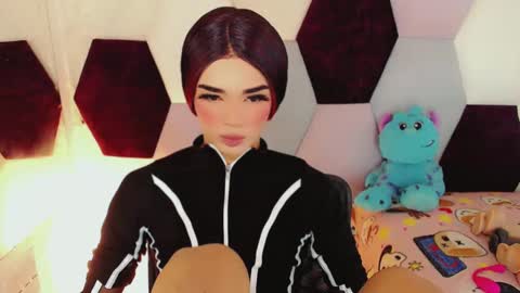 Snapshot of arishadarfu chatting on 02-04-25, 09:31 ArisaDarfu online show from 02-04-25, 09:31