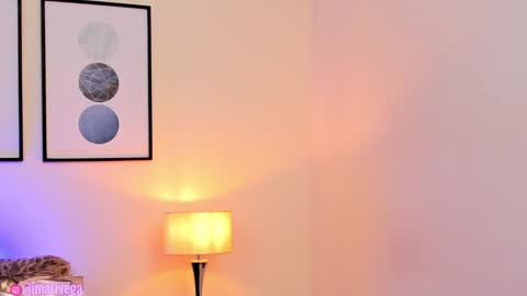   Nice to meet you  thumb up me please its important I  LOOK MY BIO DOWN online show from 01-21-25, 06:00