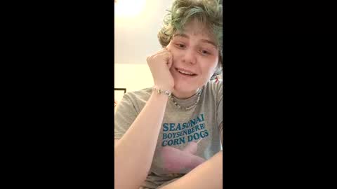 Snapshot of ariwants chatting on 02-14-26, 10:28 ariwants online show from 02-14-26, 10:28